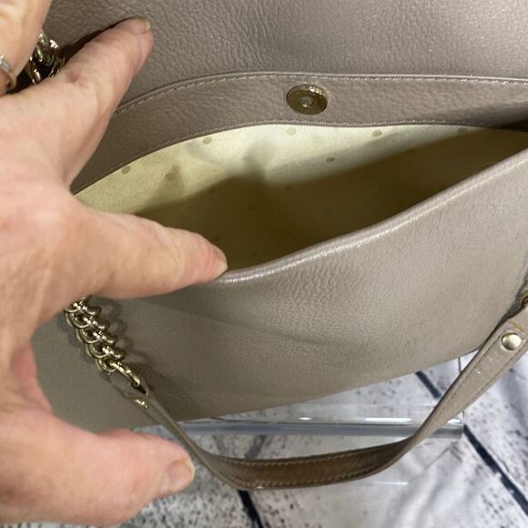 Kate Spade Chain and Leather Strap Magnetic Closure Gray Tan Tote Handbag Purse - Picture 12 of 16